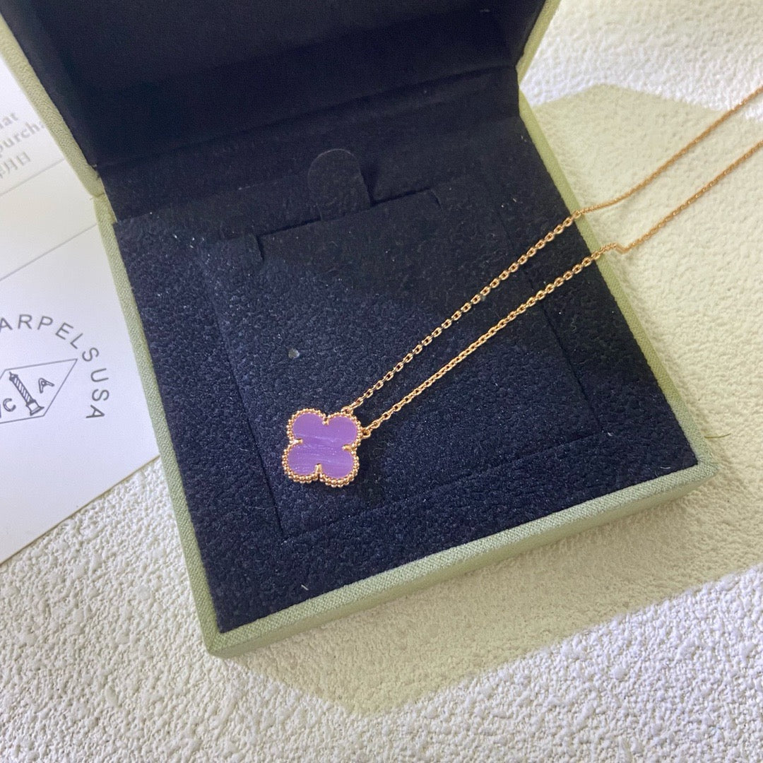 [Royal Jewellery]CLOVER 15MM  PURPLE VIOLET NECKLACE