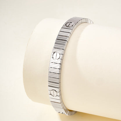 [Royal] Clover 5-Motif & LOVE Unlimited Bracelet Set