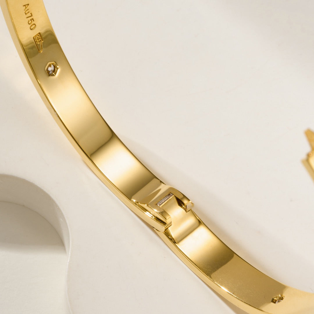 [Royal] LOVE BRACELET 6.1MM 4 DIAMONDS