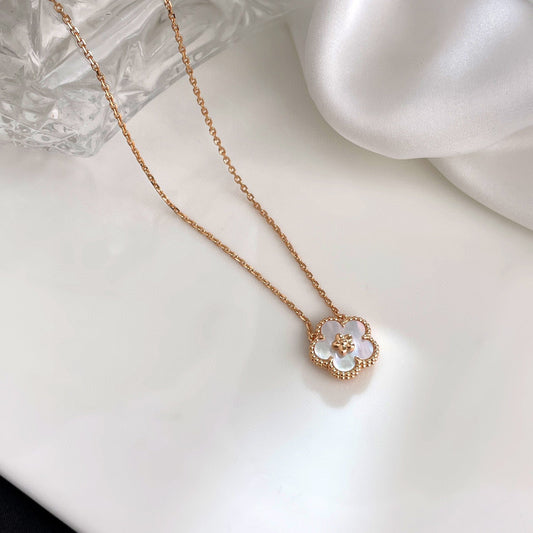 [Royal Jewellery]LUCKY  WHITE MOP  PLUM BLOSSOM NECKLACE