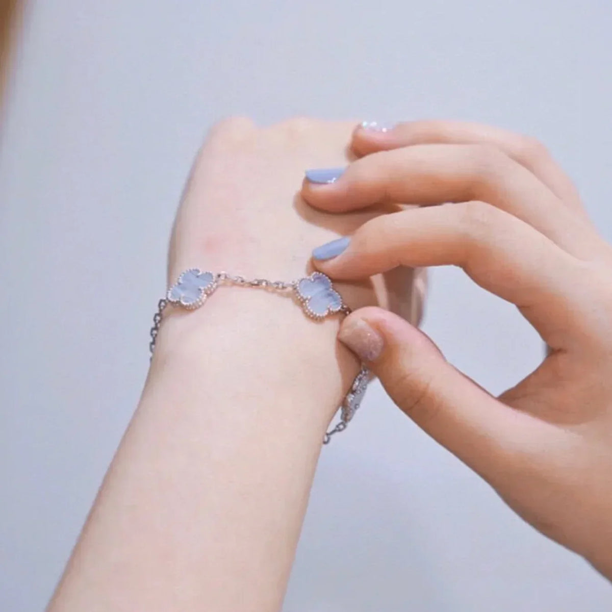 [Royal Jewellery] CLOVER 5 MOTIF PURPLE CHALCEDONY BRACELET COLLECTION
