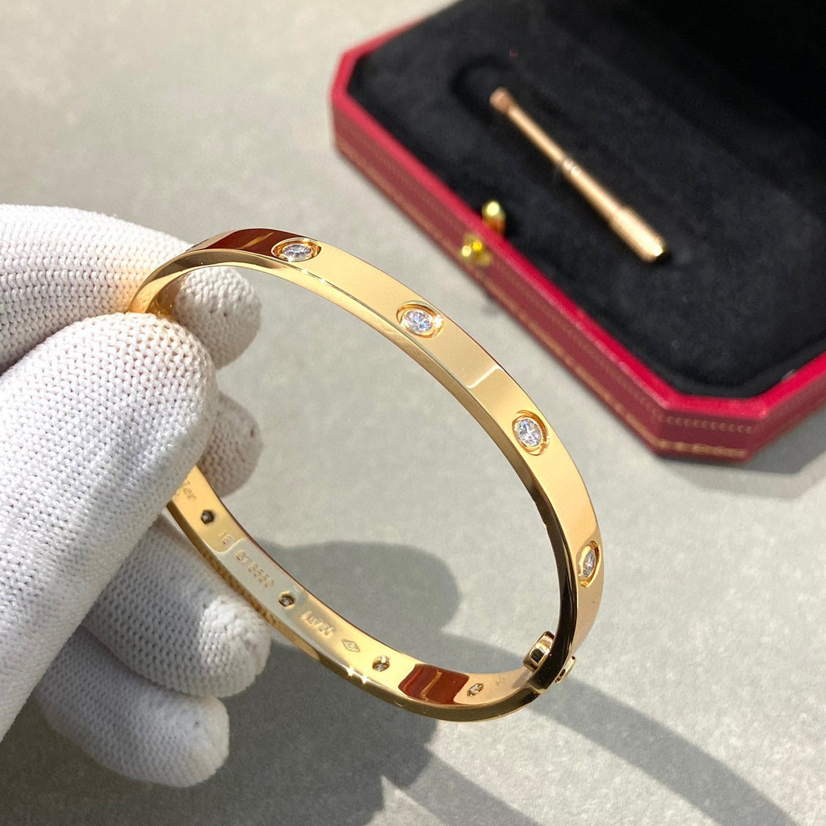 [Royal Jewellery]LOVE BRACELET 6.1MM 10 DIAMONDS
