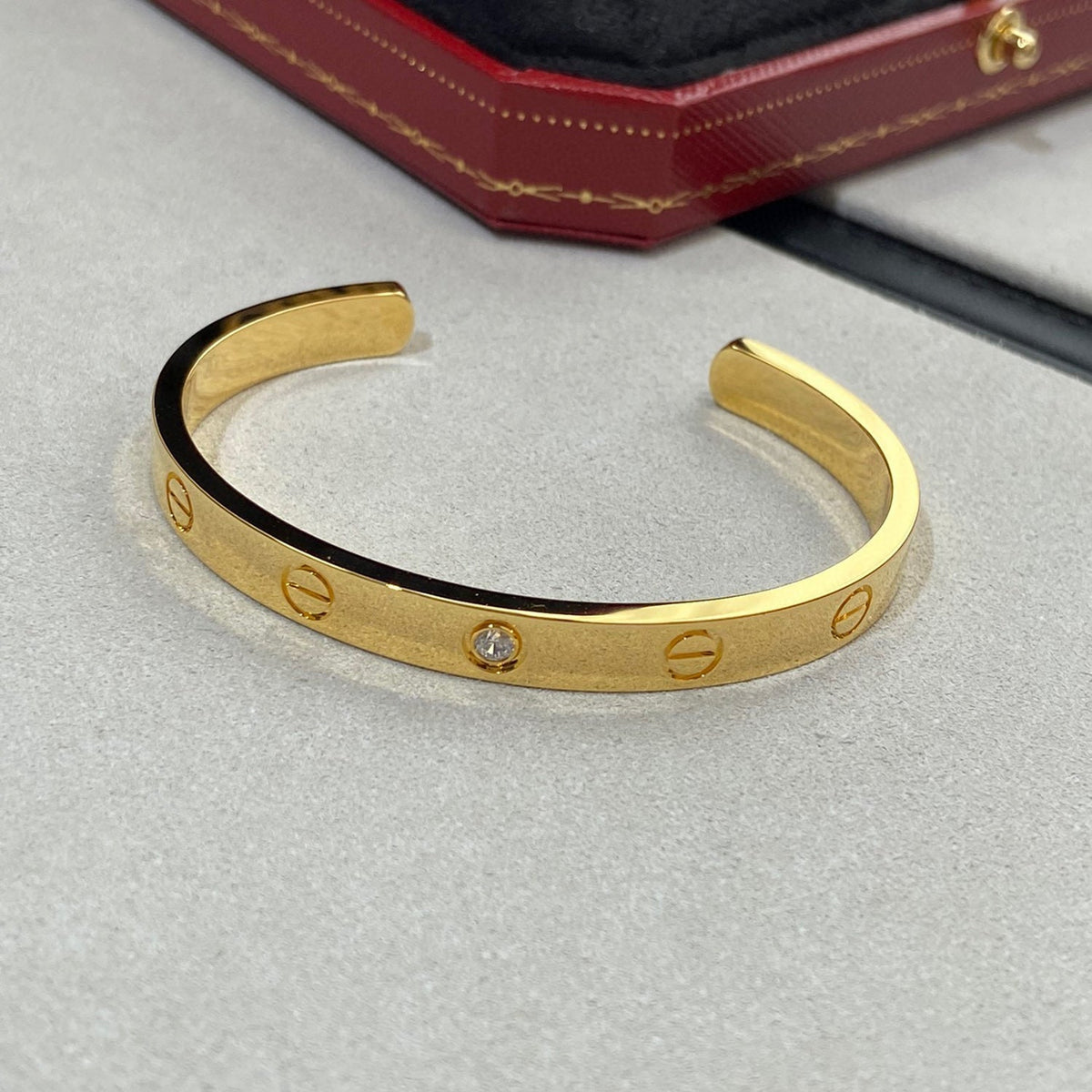 [Royal Jewellery]LOVE BRACELET 6.1MM 1 DIAMOND OPEN CUFF