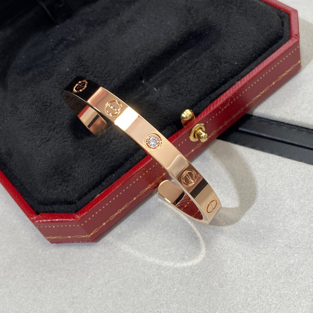 [Royal Jewellery]LOVE BRACELET 6.1MM 1 DIAMOND OPEN CUFF