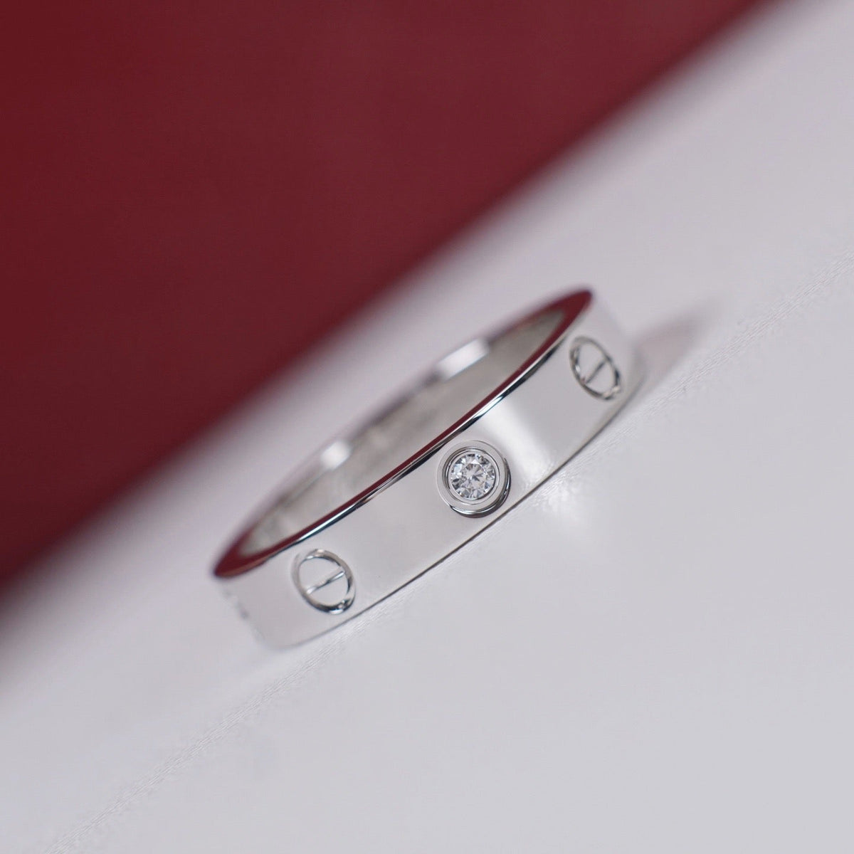 [Royal] LOVE 4MM 1 DIAMOND RING