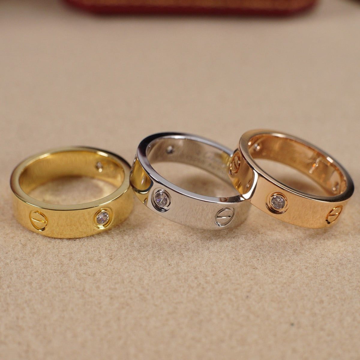 [Royal] LOVE 5.5MM 3 DIAMOND RING