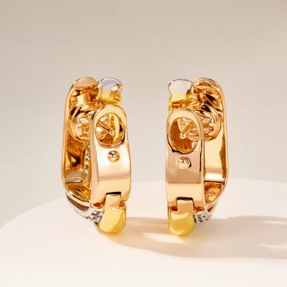 [Royal] TRINITY HALF DIAMOND  CUSHION EARRINGS