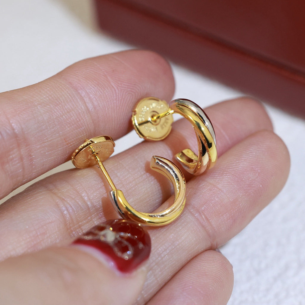 [Royal] TRINITY ON DIAMOND MINI EARRINGS