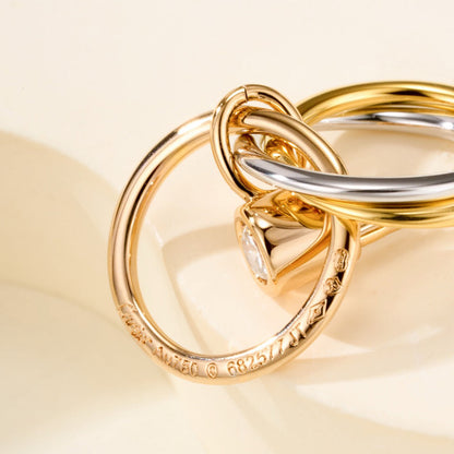 [Royal] TRINITY ON DIAMOND  EARRINGS