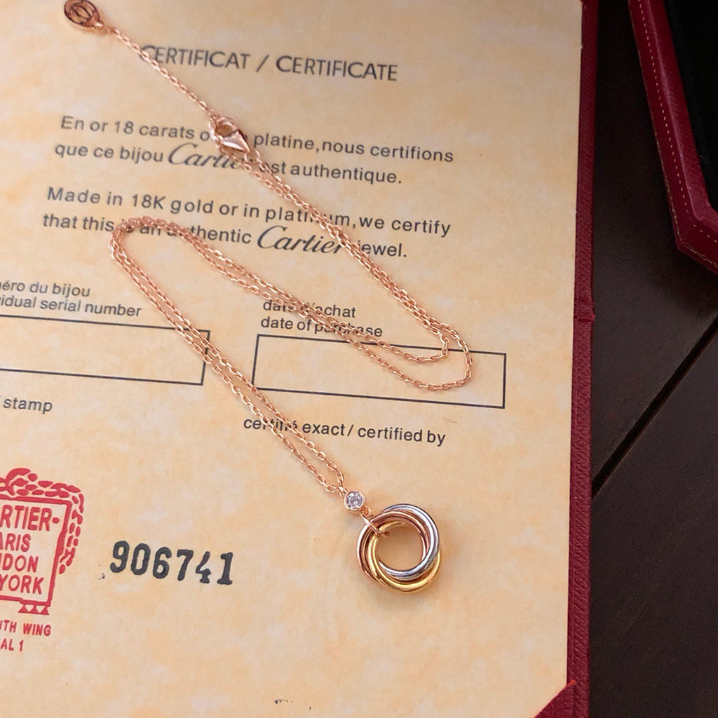 [Royal] TRINITY  NECKLACE 1 DIAMOND