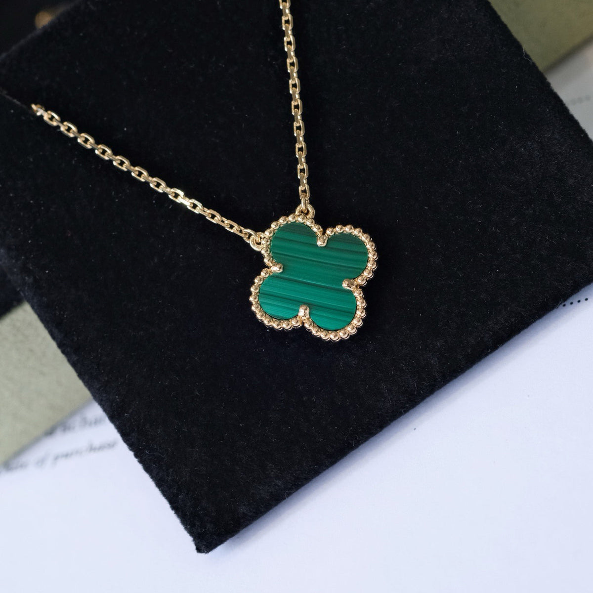 [Royal Jewellery]CLOVER 15MM MALACHITE SINGLE FLOWER  NECKLACE