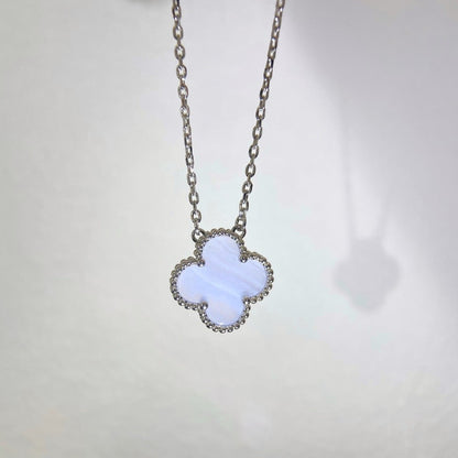 [Royal Jewellery]CLOVER 15MM BLUE CHALCEDONY NECKLACE SILVER