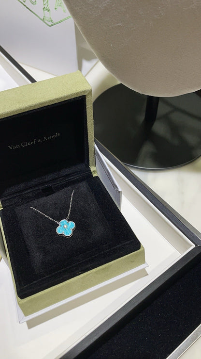 [Royal Jewellery]CLOVER 15MM DIAMOND SVRES PORCELAIN  NECKLACE SILVER