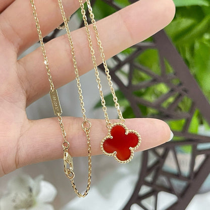 [Royal Jewellery]CLOVER 15MM CARNELIAN SINGLE FLOWER NECKLACE