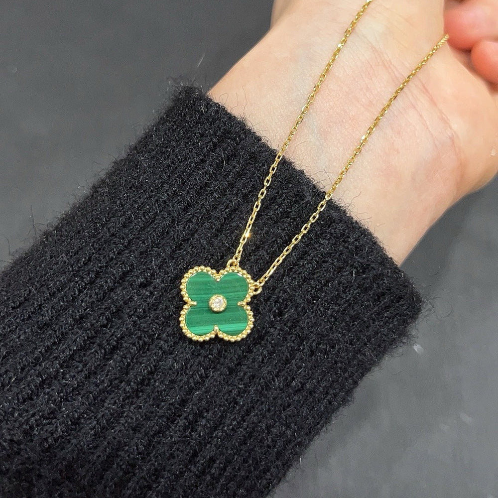 [Royal Jewellery]CLOVER 15MM DIAMOND TURQUOISE NECKLACE