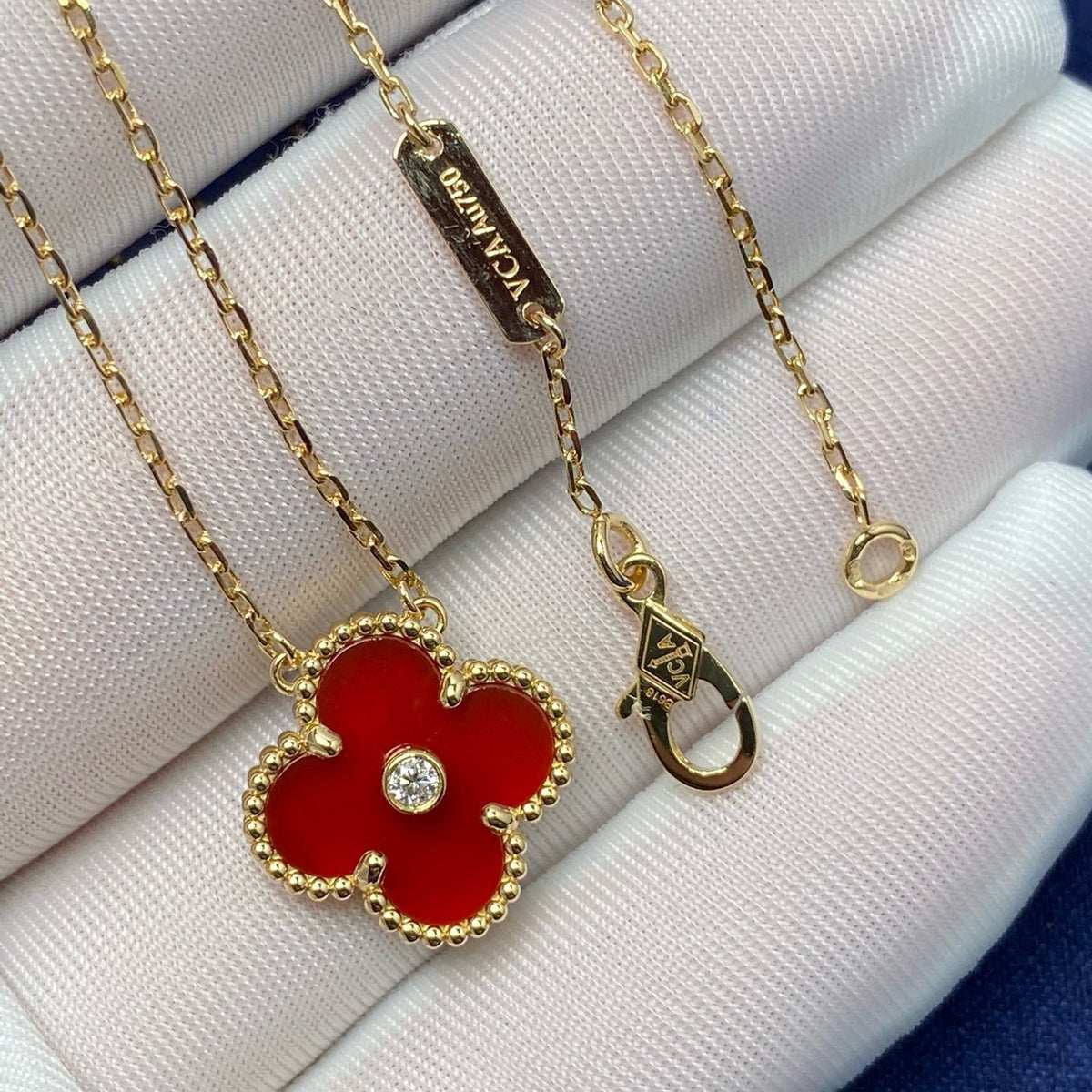 [Royal Jewellery]CLOVER 15MM DIAMOND CARNELIAN NECKLACE