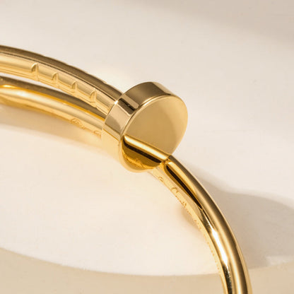 [Royal] LOVE & JUSTE Classic Bracelet Stack Set