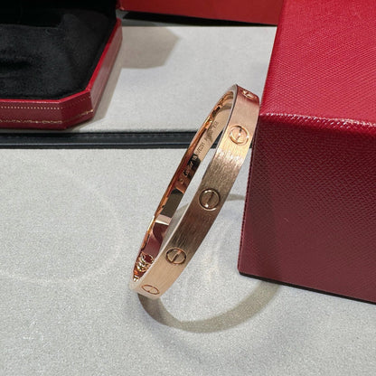 [Royal] LOVE BRACELET 6.1MM BRUSHED