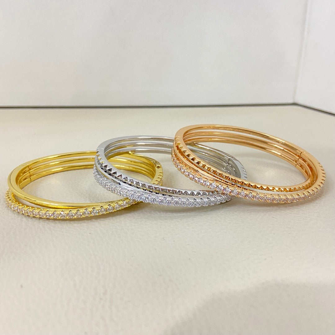 [Royal] ETINCELLE HALF-PAVED DIAMOND BRACELET