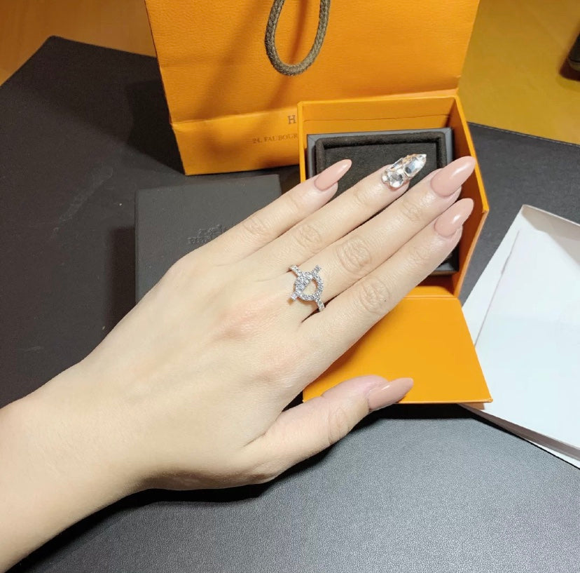 [Royal Jewellery]ECHAPPEE RING SILVER DIAMOND