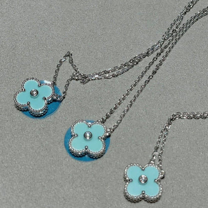 [Royal Jewellery]CLOVER 1 DIAMOND LIGHT BLUE SILVER NECKLACE