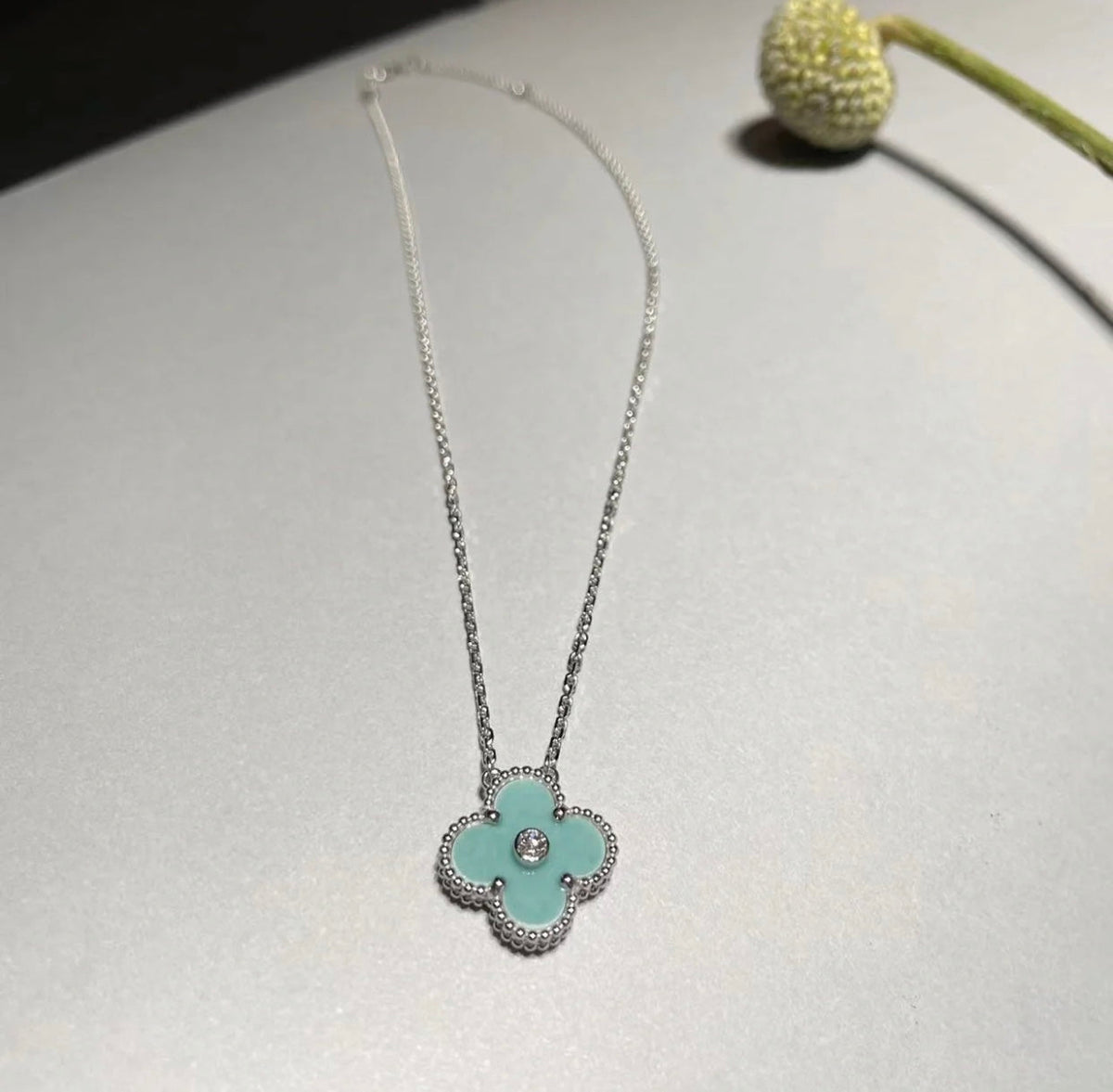 [Royal Jewellery]CLOVER 1 DIAMOND LIGHT BLUE SILVER NECKLACE
