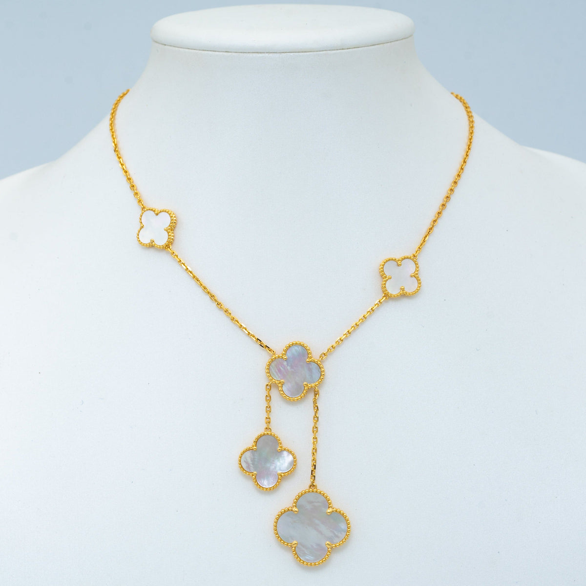 [Royal Jewellery]CLOVER MOTHER OF PEARL NECKLACE 6 MOTIF