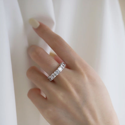 [Royal Jewellery]Elegant Princess Cut Tennis Ring