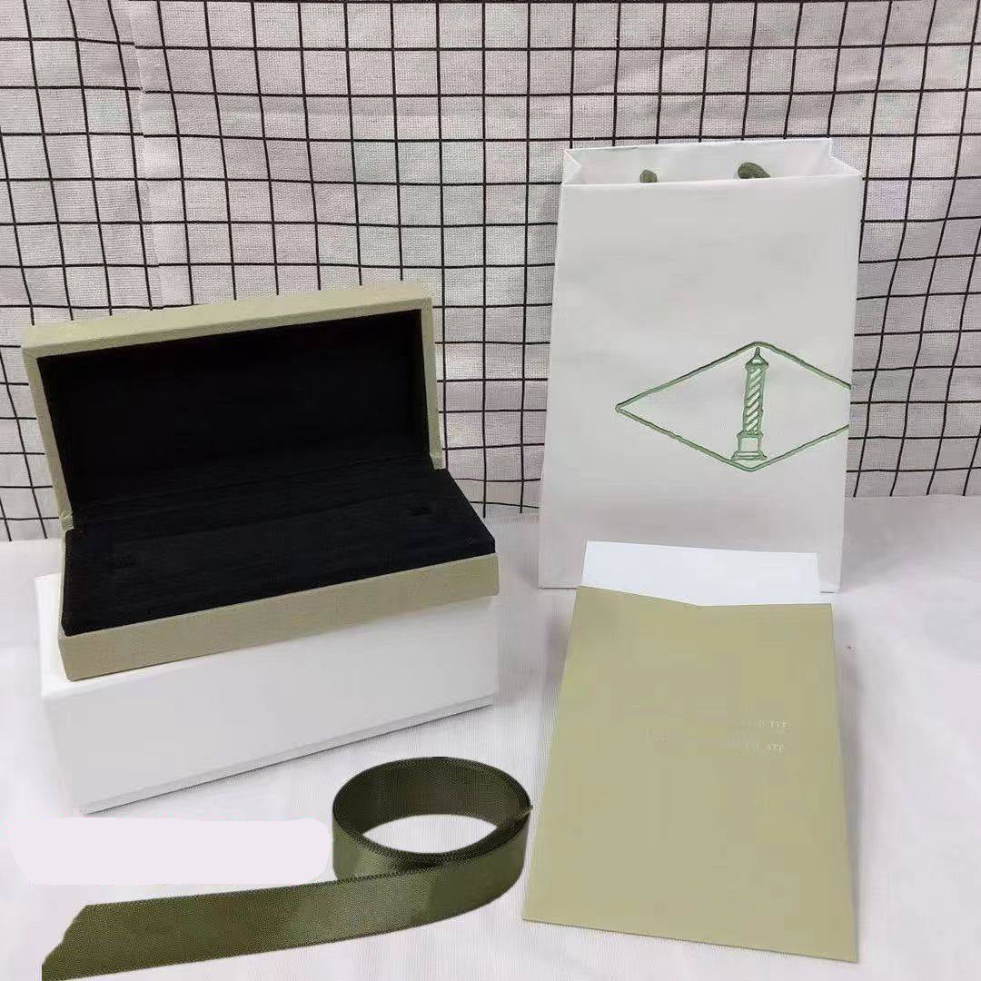 [Royal] VA CLOVER BOX GIFT BAG