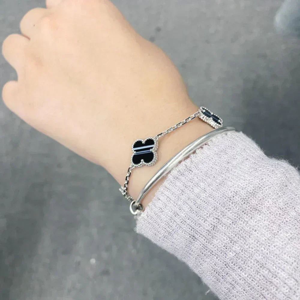 [Royal] Clover 5-Motif & LOVE Unlimited Bracelet Set