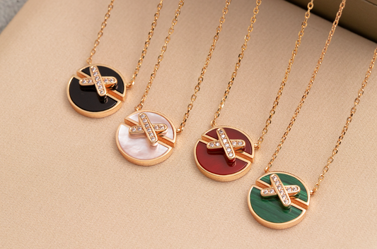 [Royal Jewellery]JEUX DE PINK GOLD DIAMOND NECKLACE