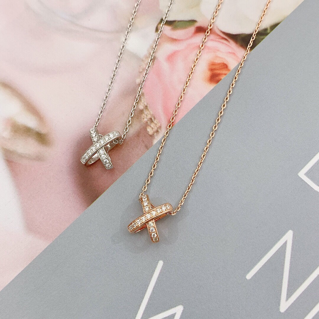 [Royal Jewellery]JEUX DE DIAMOND NECKLACE