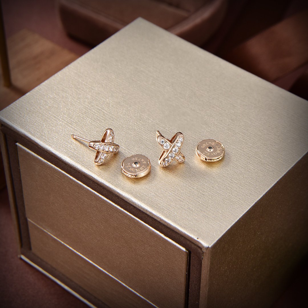 [Royal Jewellery]JEUX DE GOLD DIAMOND EARRINGS
