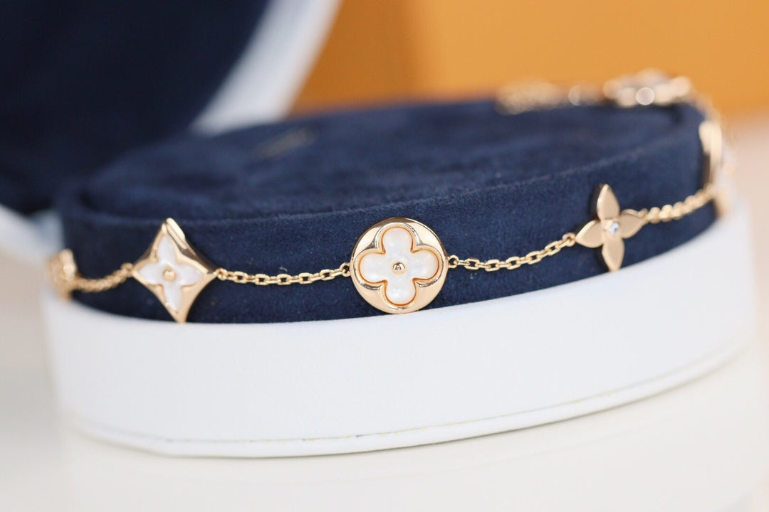 [Royal Jewellery]LEAF CLOVER BRACELET