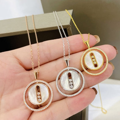 [Royal]LUCKY MOVE MM NACRE BLANCHE DIAMOND NECKLACE