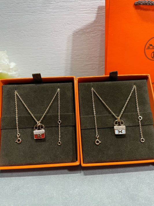 [Royal Jewellery]H CIRCE MOISSANITE PENDANT NECKLACE GOLD