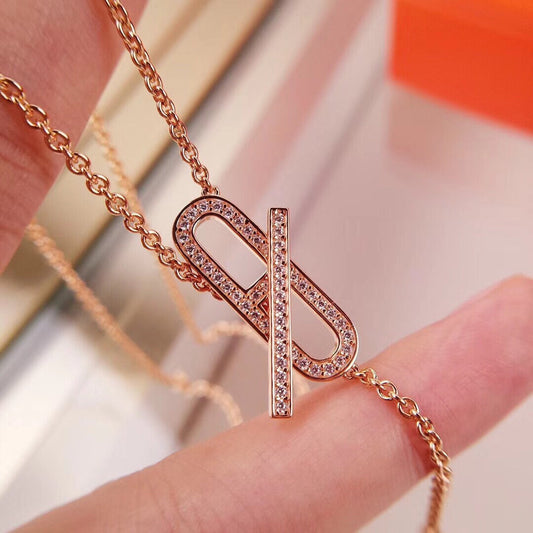 [Royal Jewellery]HM FIRE PIG NOSE NECKLACE TRENDY STREET