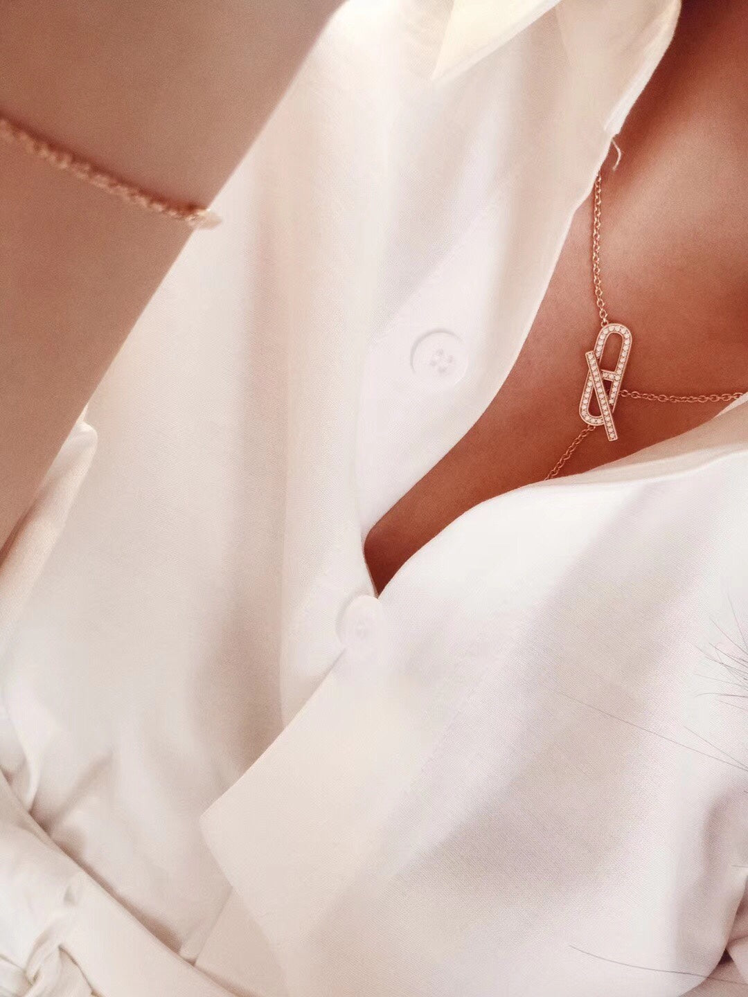 [Royal Jewellery]HM FIRE PIG NOSE NECKLACE TRENDY STREET