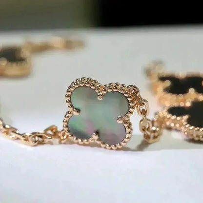 [Royal Jewellery] CLOVER 5 MOTIF GRAY MOP BRACELET COLLECTION