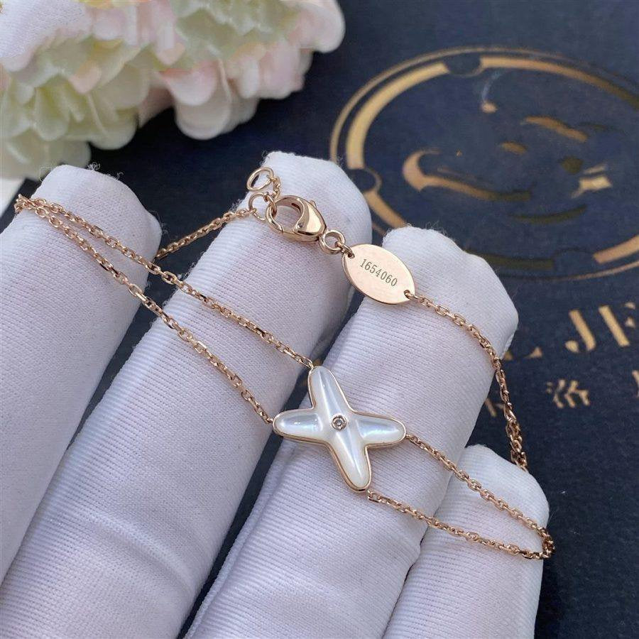 [Royal Jewellery]JEUX BRACELET WHITE MOP PINK GOLD 1 DIAMOND