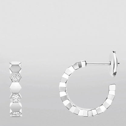 [Royal Jewellery]Hollow Design Four-Leaf Clover Flower Shape Earrings