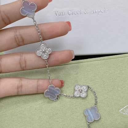 [Royal Jewellery] CLOVER 5 MOTIF PURPLE CHALCEDONY BRACELET COLLECTION