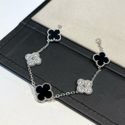 [Royal Jewellery] CLOVER 5 MOTIF ONYXS BRACELET COLLECTION