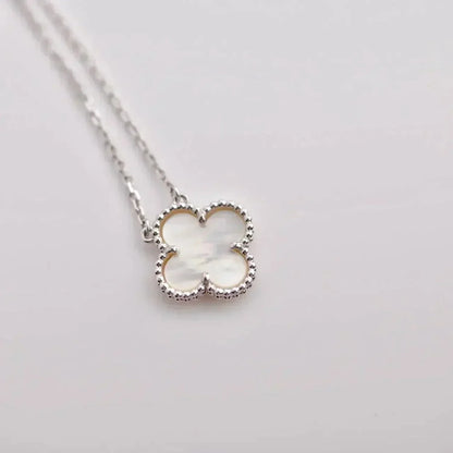 [Royal Jewellery]CLOVER  15MM WHITE MOTHER-OF-PEARL SILVER