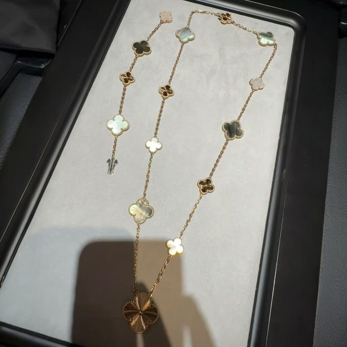 [Royal Jewellery]DETACHABLE CLOVER 15(11+4) FLOWER ROSE GOLD NECKLACE SET