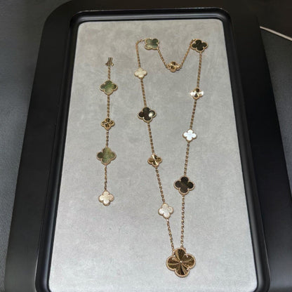 [Royal Jewellery]DETACHABLE CLOVER 15(11+4) FLOWER ROSE GOLD NECKLACE SET