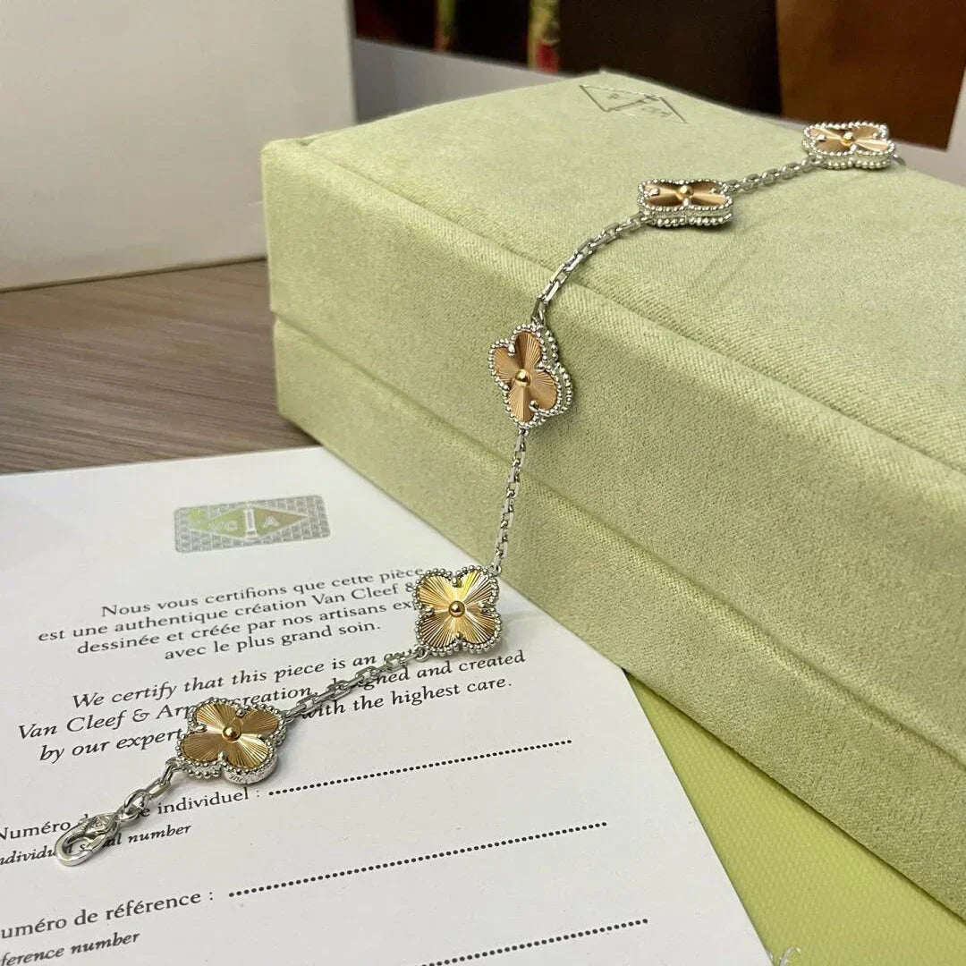 [Royal Jewellery] CLOVER 5 MOTIF LASER BRACELET COLLECTION