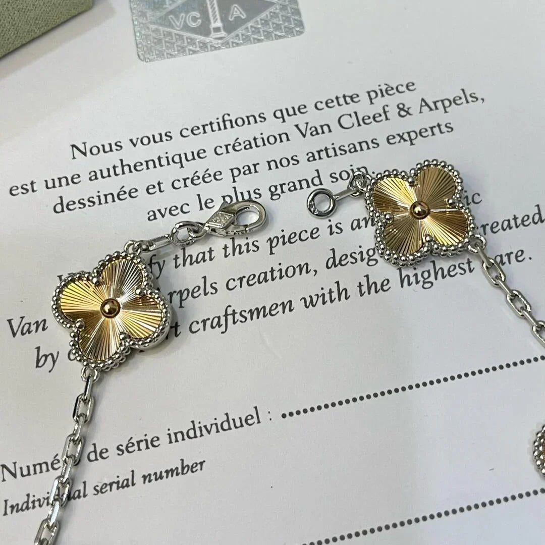 [Royal Jewellery] CLOVER 5 MOTIF LASER BRACELET COLLECTION