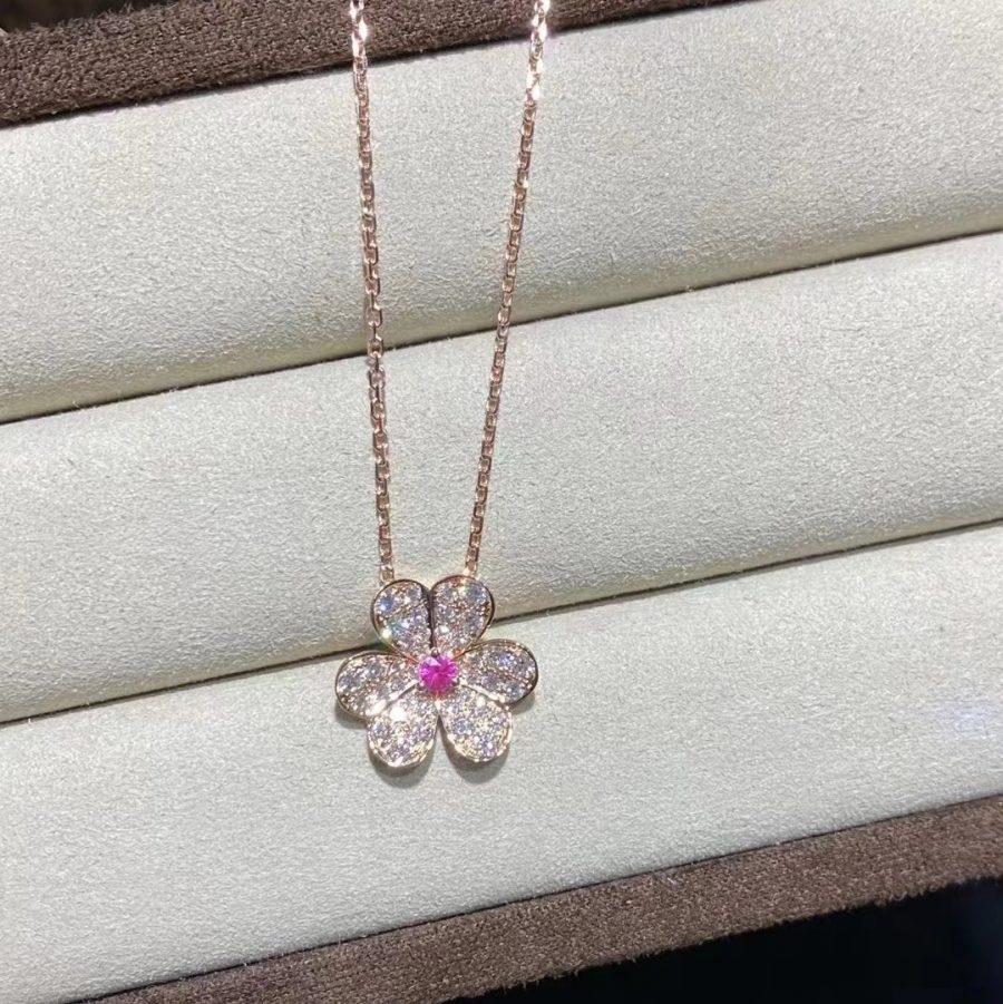 [Royal Jewellery]FRIVOLE ROSE GOLD FLOWER DIAMOND NECKLACE