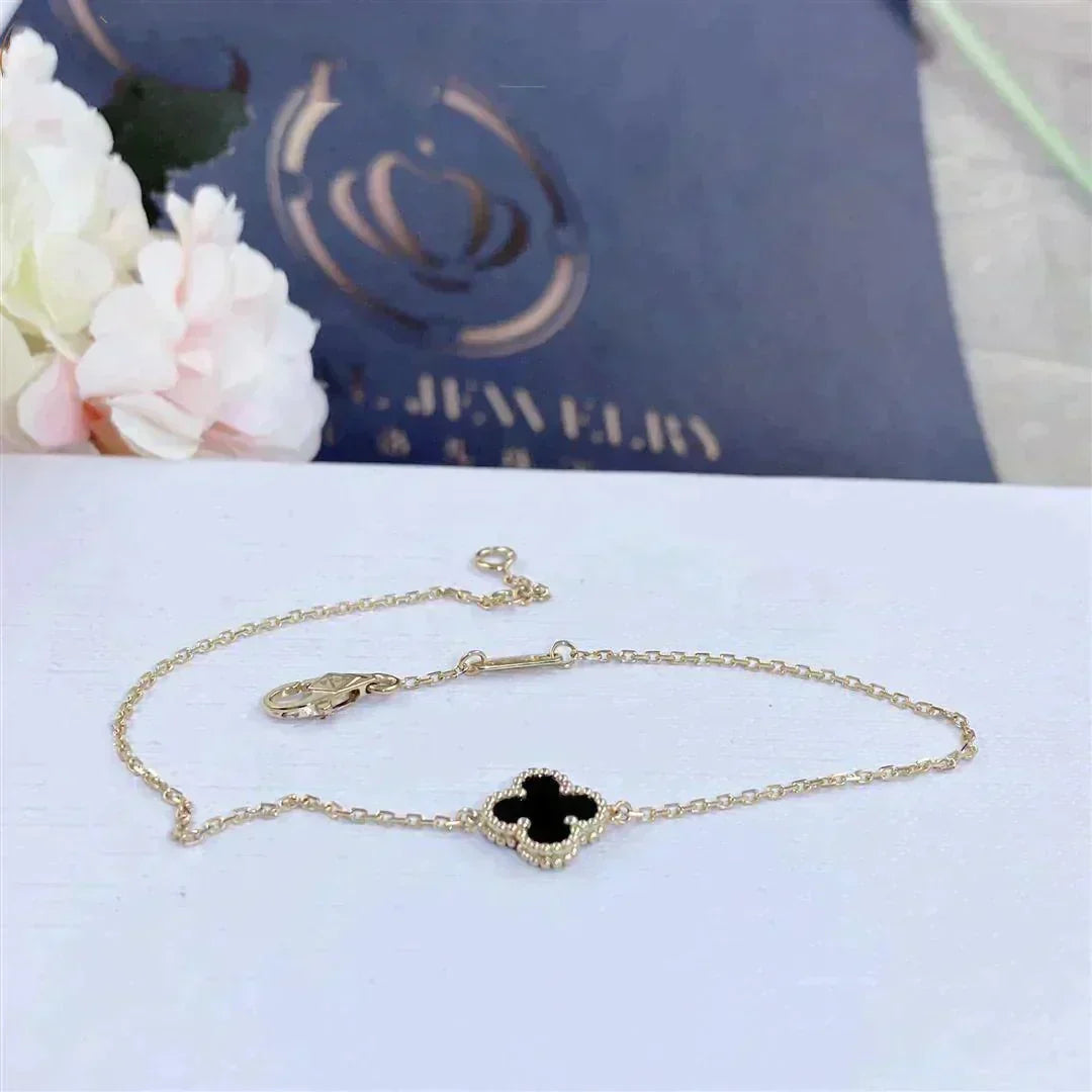 [Royal Jewellery]CLOVER ONYX SINGLE FLOWER BRACELET